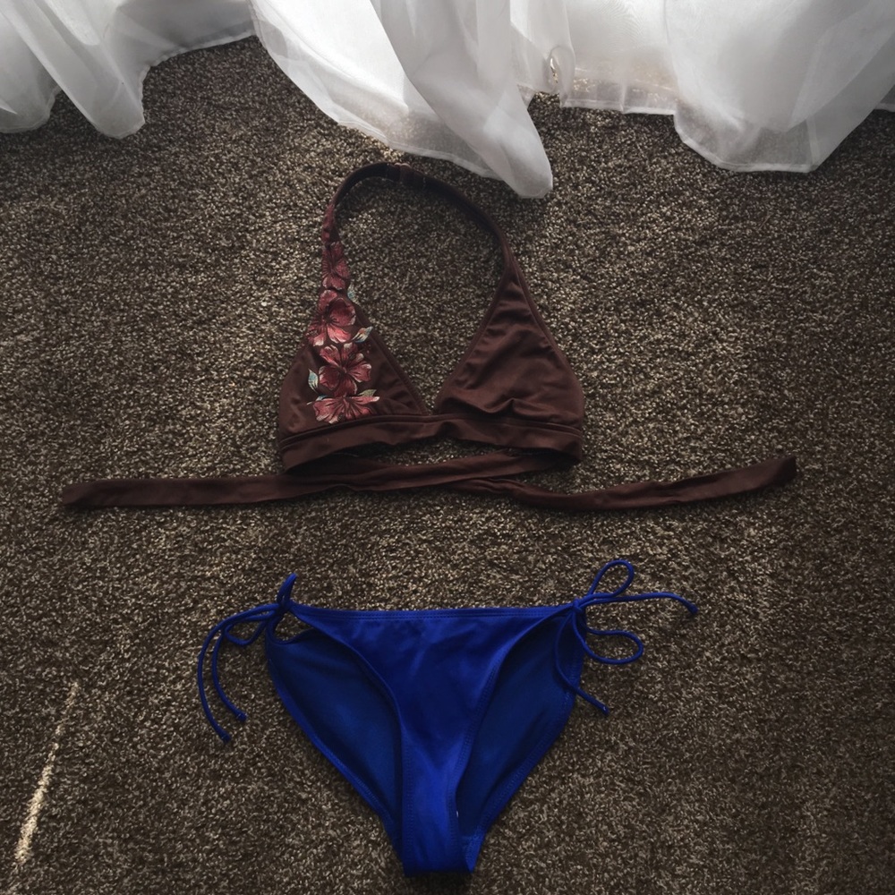 Bathing suit set