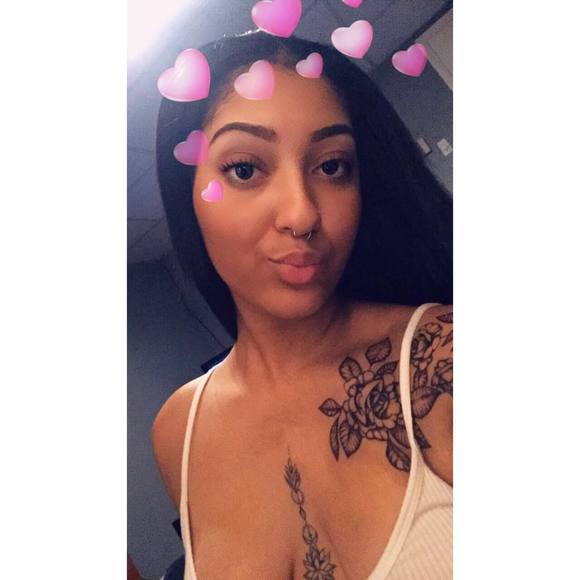 Meet your Posher, Callaisha - Picture 1 of 1