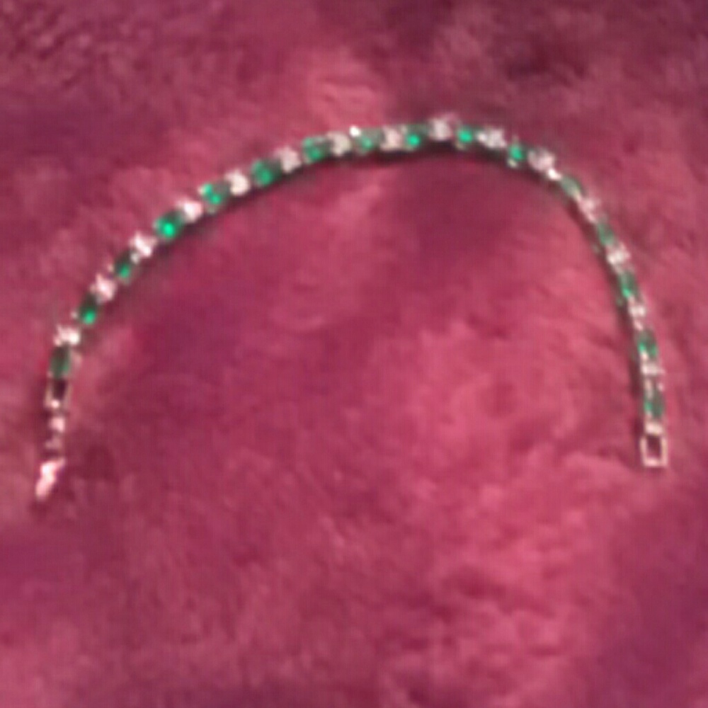 Tennis Bracelet Faux emerald & cz