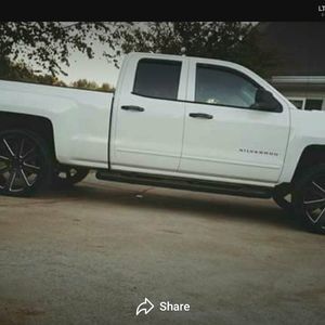 Meet your Posher, Adam