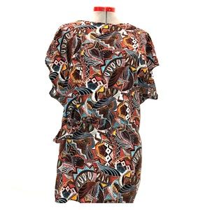 Colorful dress with tie on side