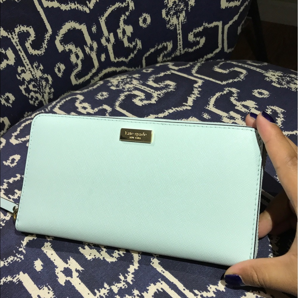 Kate Spade wallet “Neda” Newburgh lane