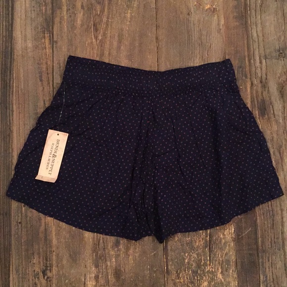 Ralph Lauren Black/Burgundy Polka-dot Shorts.17363 - Picture 2 of 4