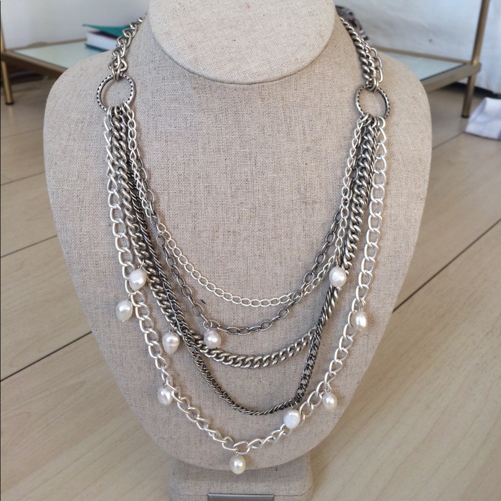 Stella and Dot Avery Pearl and Chain Necklace