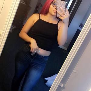 Meet your Posher, Julisa