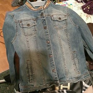 Long sleeve blue jean jacket