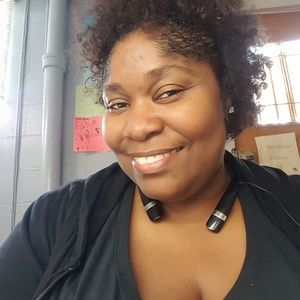 Meet your Posher, Edris