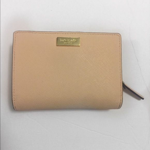 kate spade Handbags - Kate Sade Wallet in Soft Rosetta
