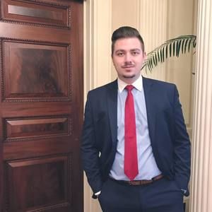 Meet your Posher, Demetrios