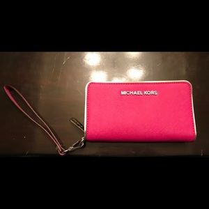 Michael Kors Phone Wristlet Wallet