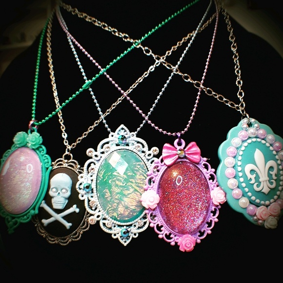 Meet your Posher, Samantha - Picture 1 of 1