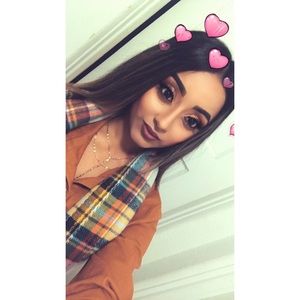 Meet your Posher, Heidi