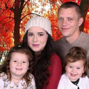 Meet your Posher, Monica