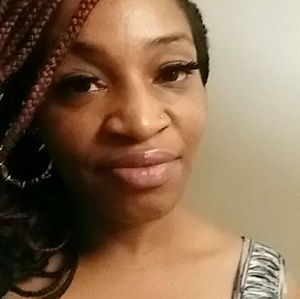 Meet your Posher, Tselane