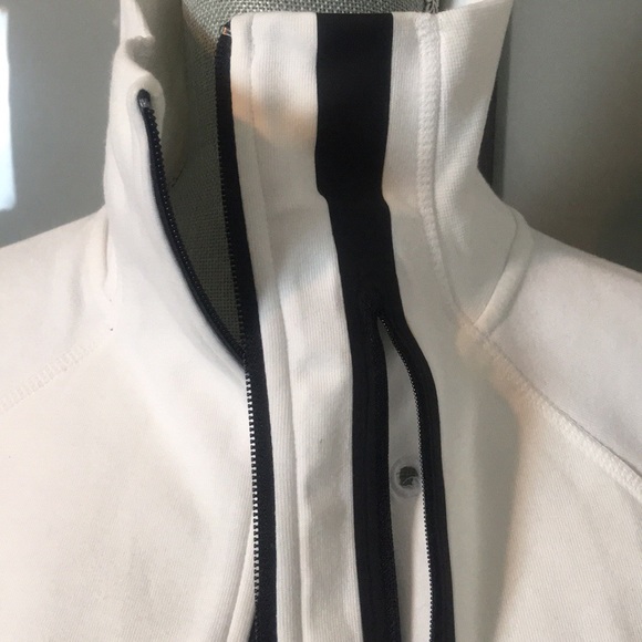 Nike Tech Fleece Moto Cape Jacket-RARE - Picture 6 of 8