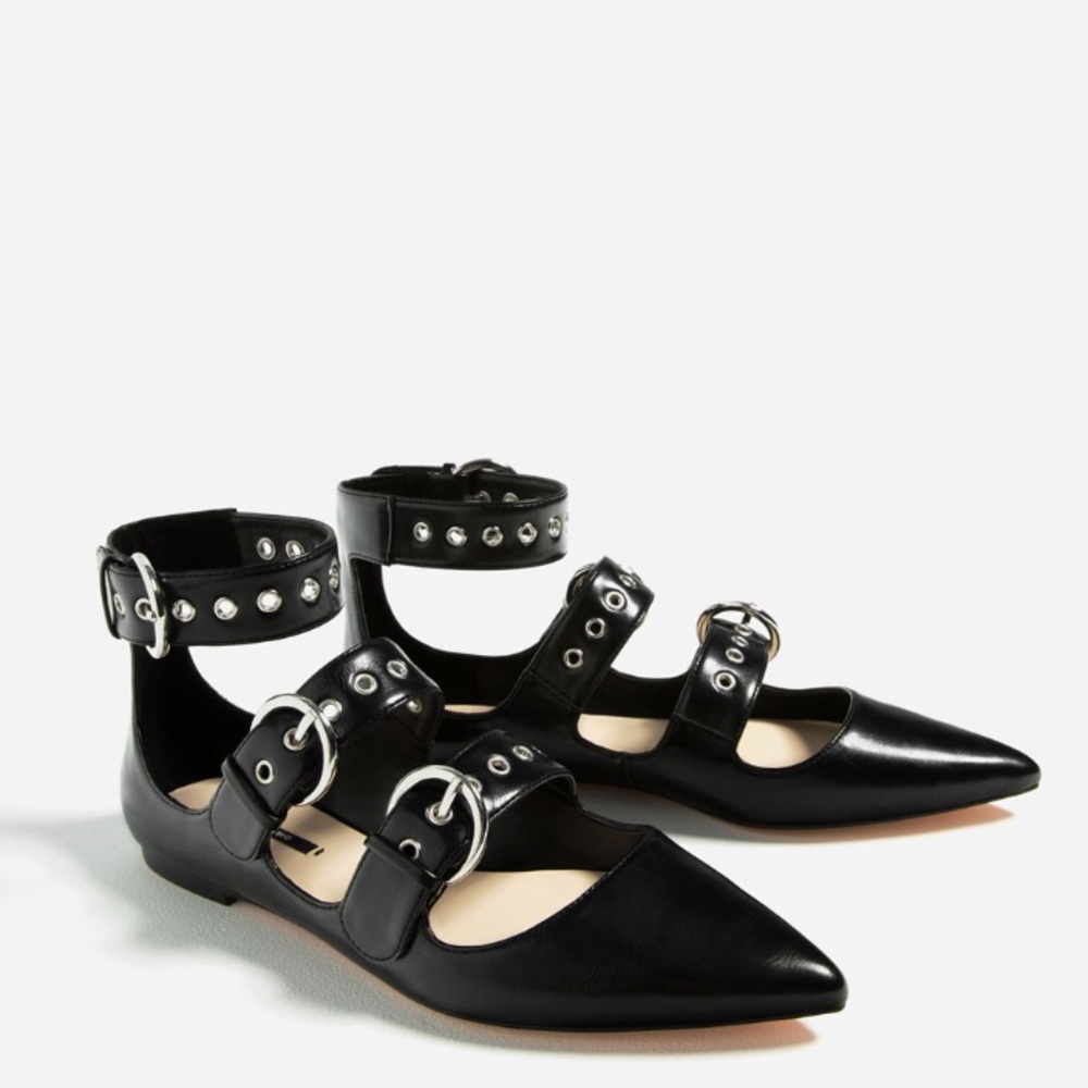 Zara Flat Strappy Shoes New with box