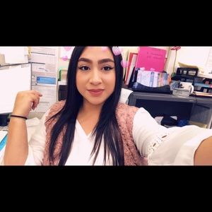 Meet your Posher, Torina