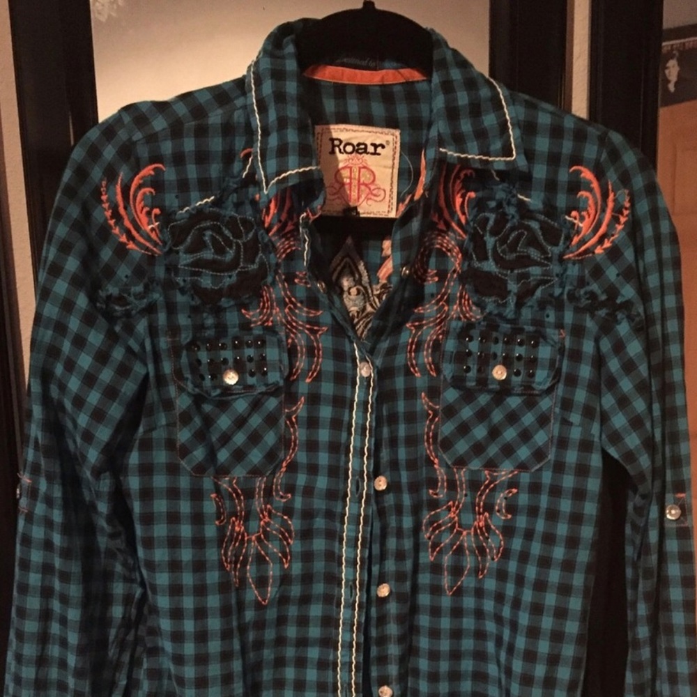 Roar Shirt
