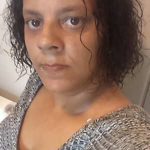 Meet your Posher, Gelia