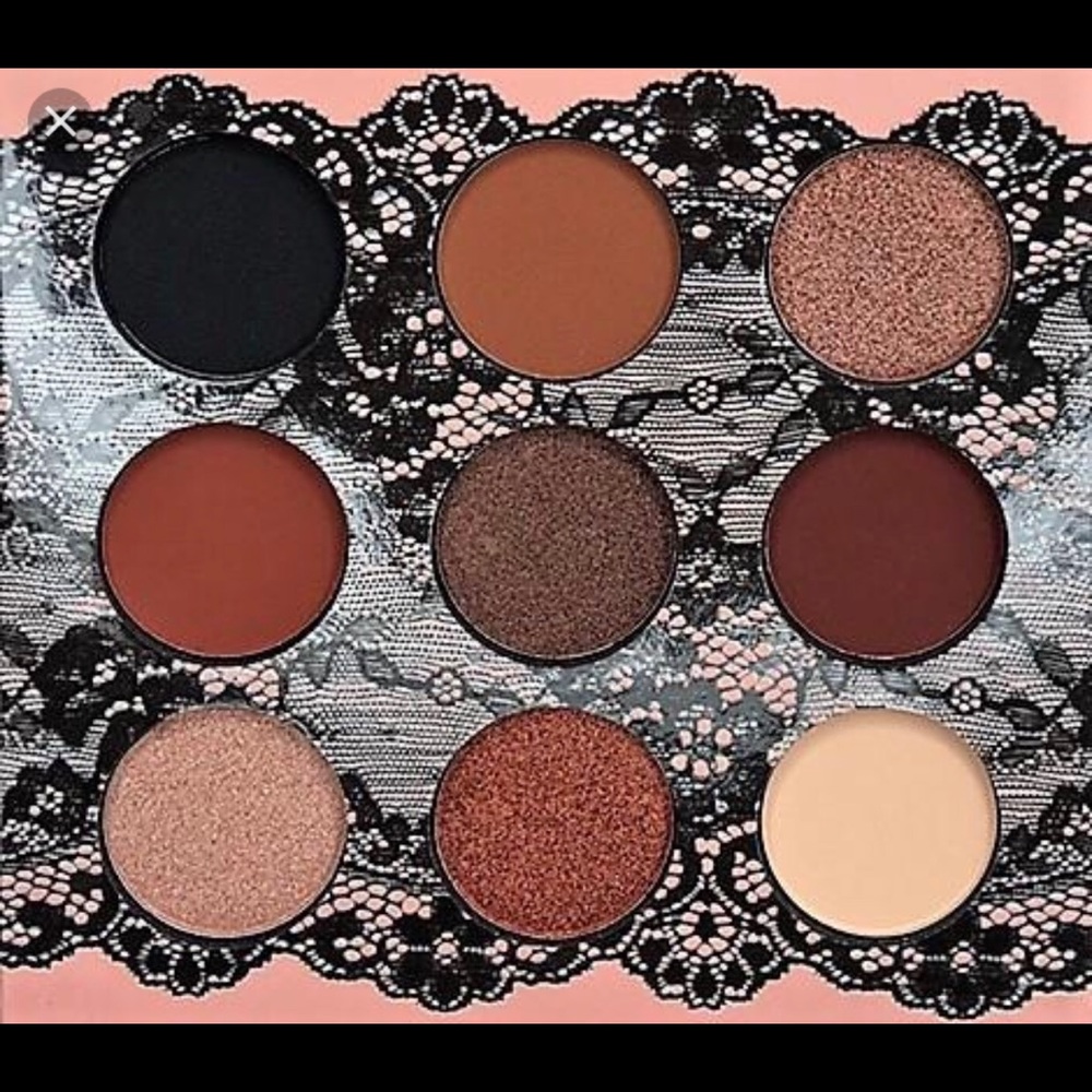 eyeshadow