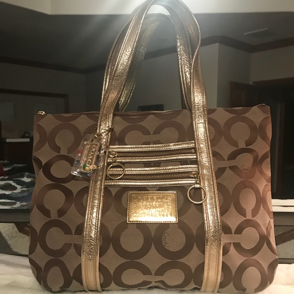 NBC AUTHENTIC COACH SHOULDER TOTE