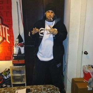 Meet your Posher, Robby