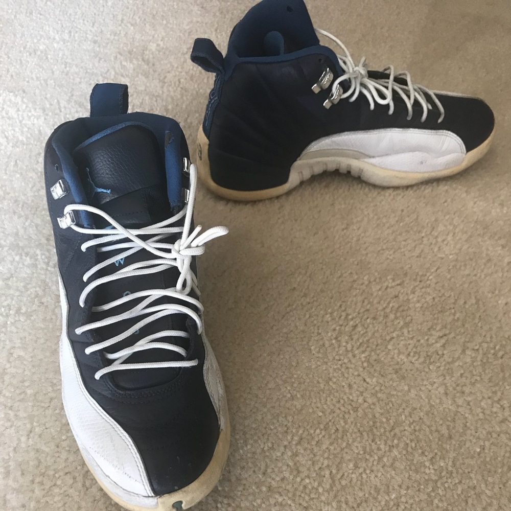 Jordan 12 obsidian