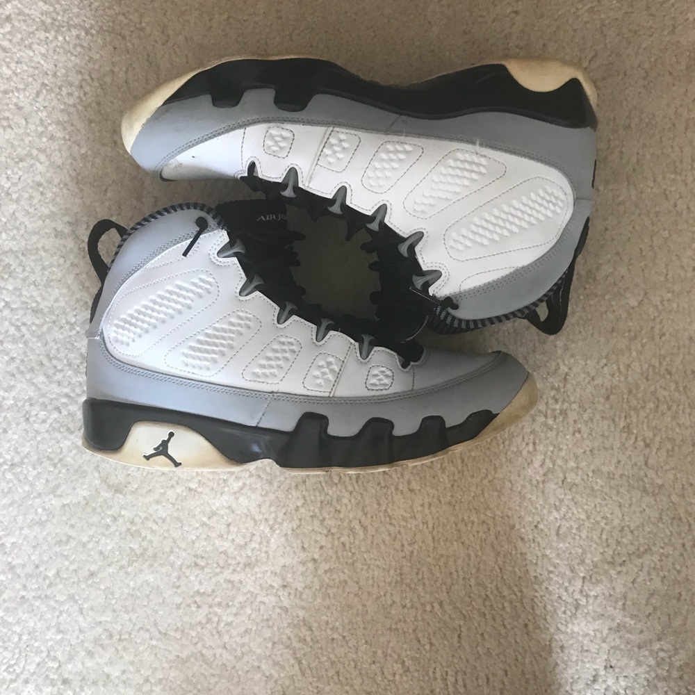 Air Jordan 9 Baron