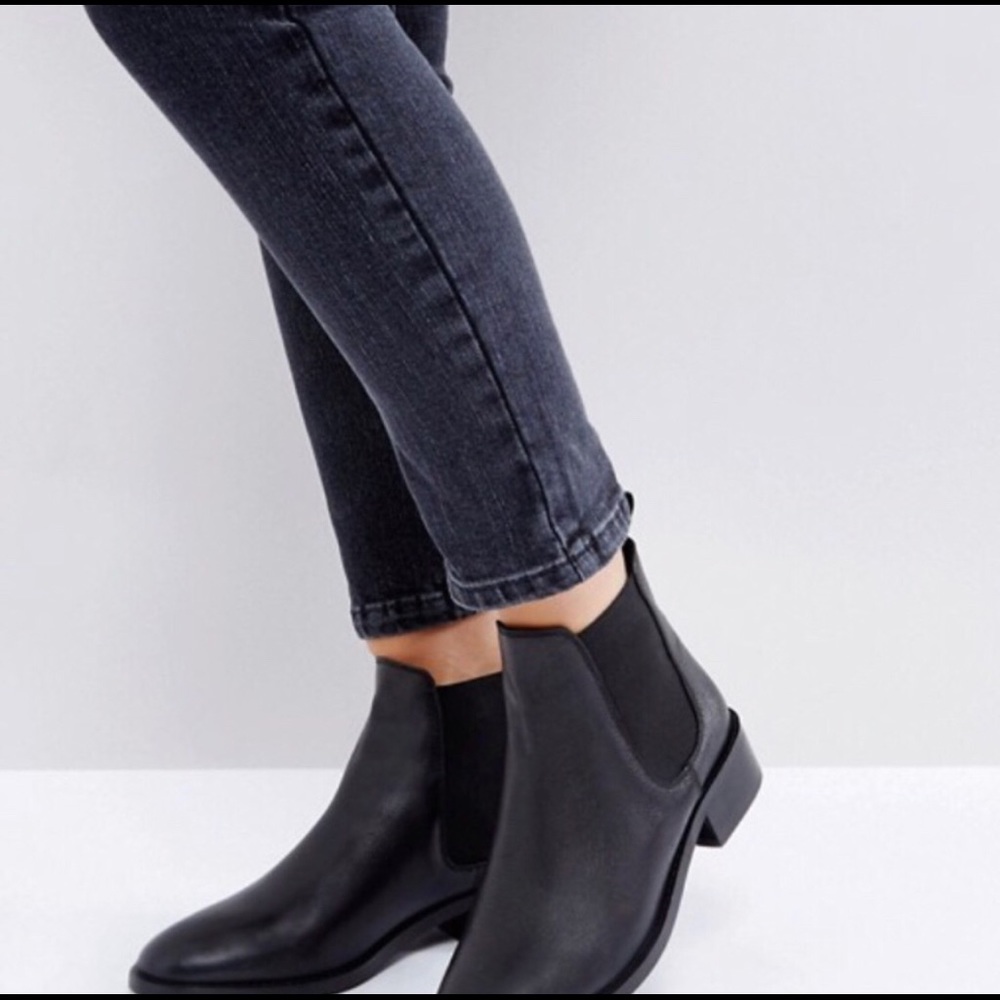ASOS Black Chelsea Boot ABSOLUTE sz 9
