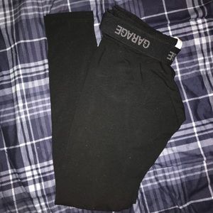 ✨SOLD✨ Garage | Plain Black Leggings