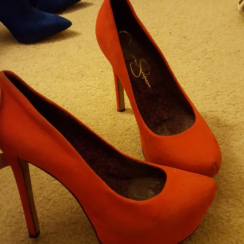 Jessica Simpson Pumps - Picture 2 of 3