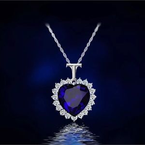 Blue heart chain