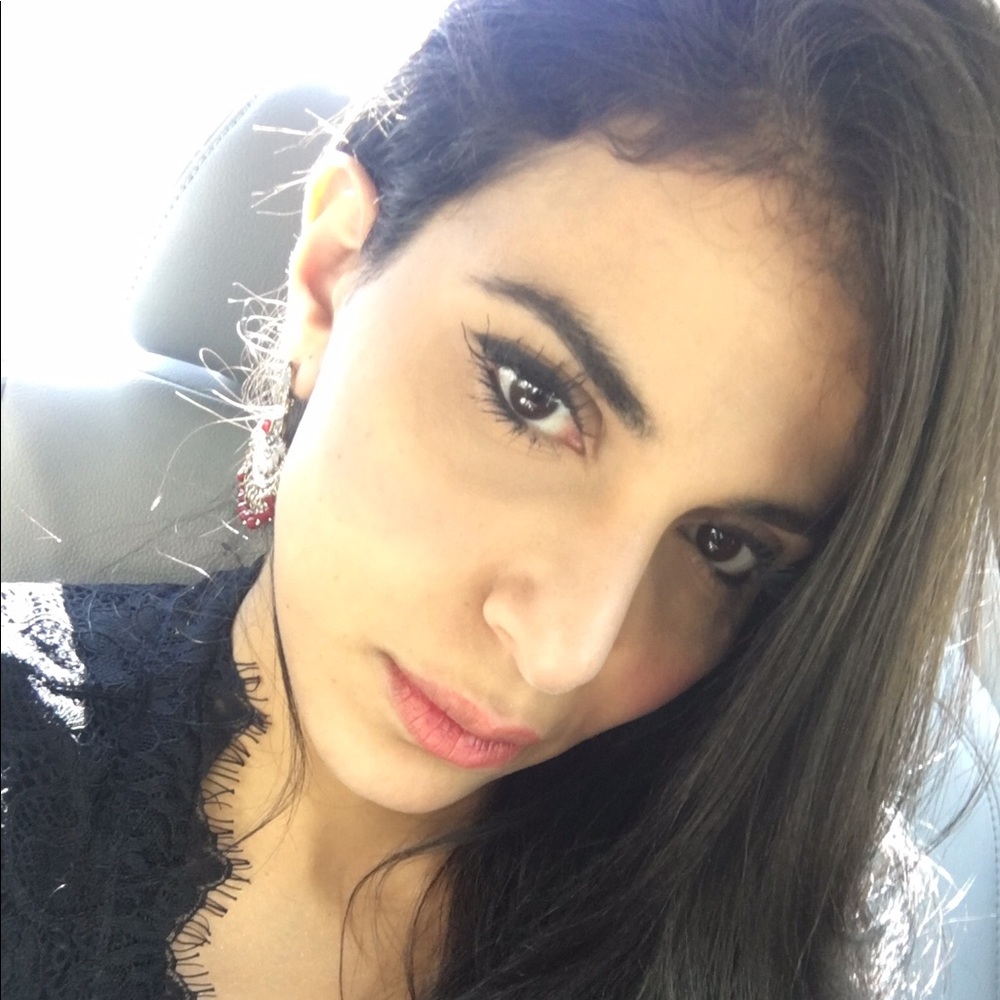 Meet your Posher, Sarah