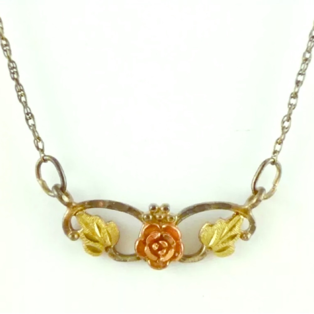 Yellow & Rose Gold Silver Floral Necklace