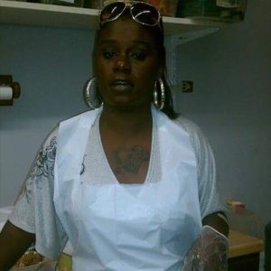 Meet your Posher, Ebony