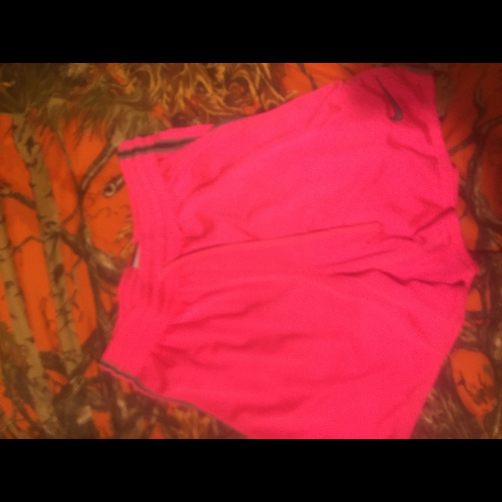 Nike bball shorts!nwot!