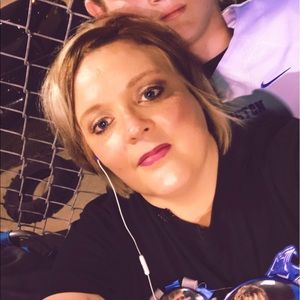 Meet your Posher, Jenny