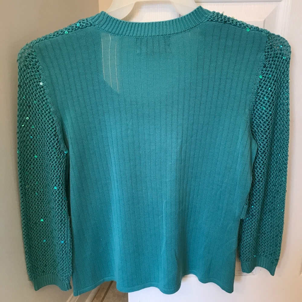 Sweater - Picture 2 of 7