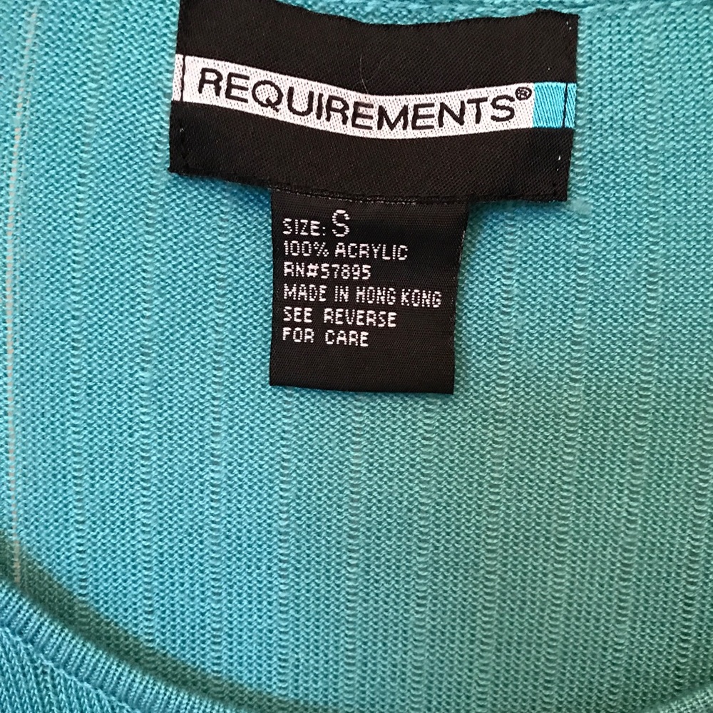 Sweater - Picture 4 of 7