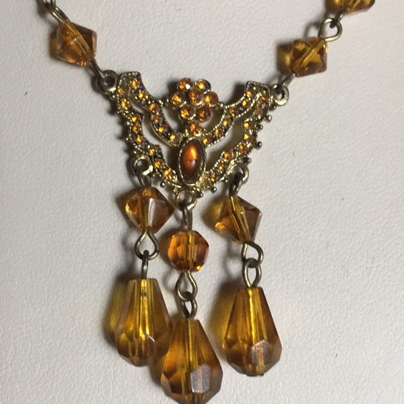 Vintage Necklace - Picture 3 of 4