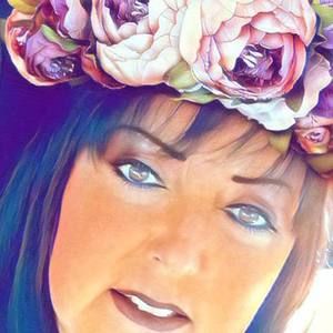 Meet your Posher, Dot