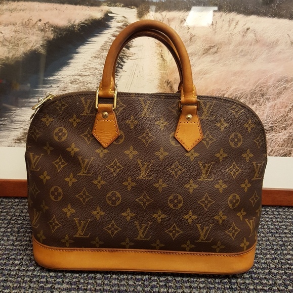 Louis Vuitton Handbags - **SALE**Authentic Louis Vuitton Alma