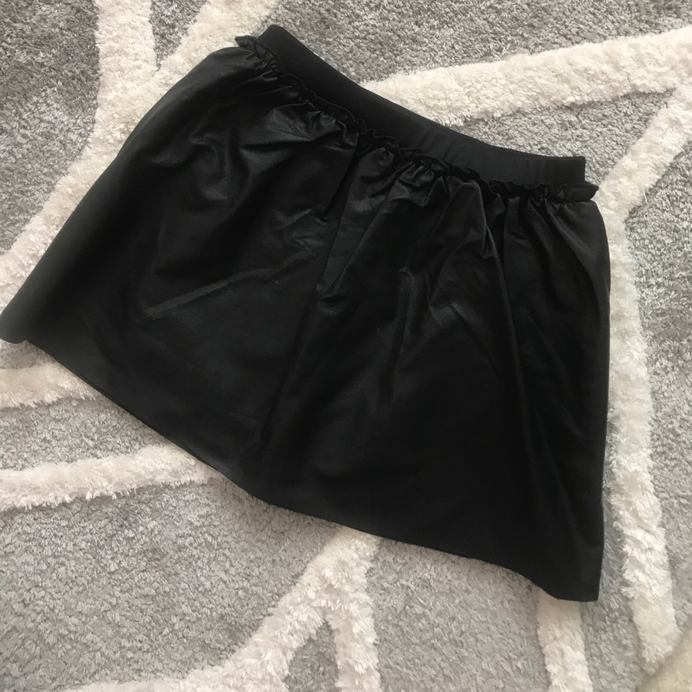 Ruum Faux Leather A-line Skirt