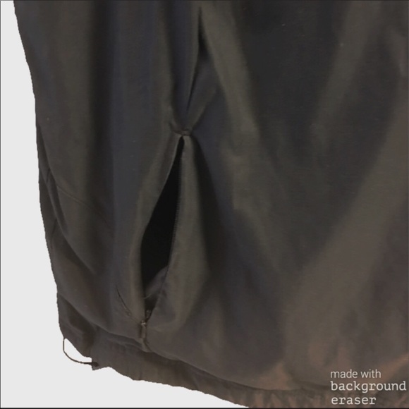 IZOD XFG 1/4 Zip Golf Vest - Picture 4 of 5