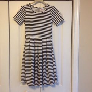 LuLaRoe Amelia Dress
