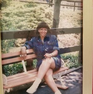 Meet your Posher, Donna