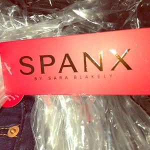Spanx Jeans. 5 Pocket High Rise.
