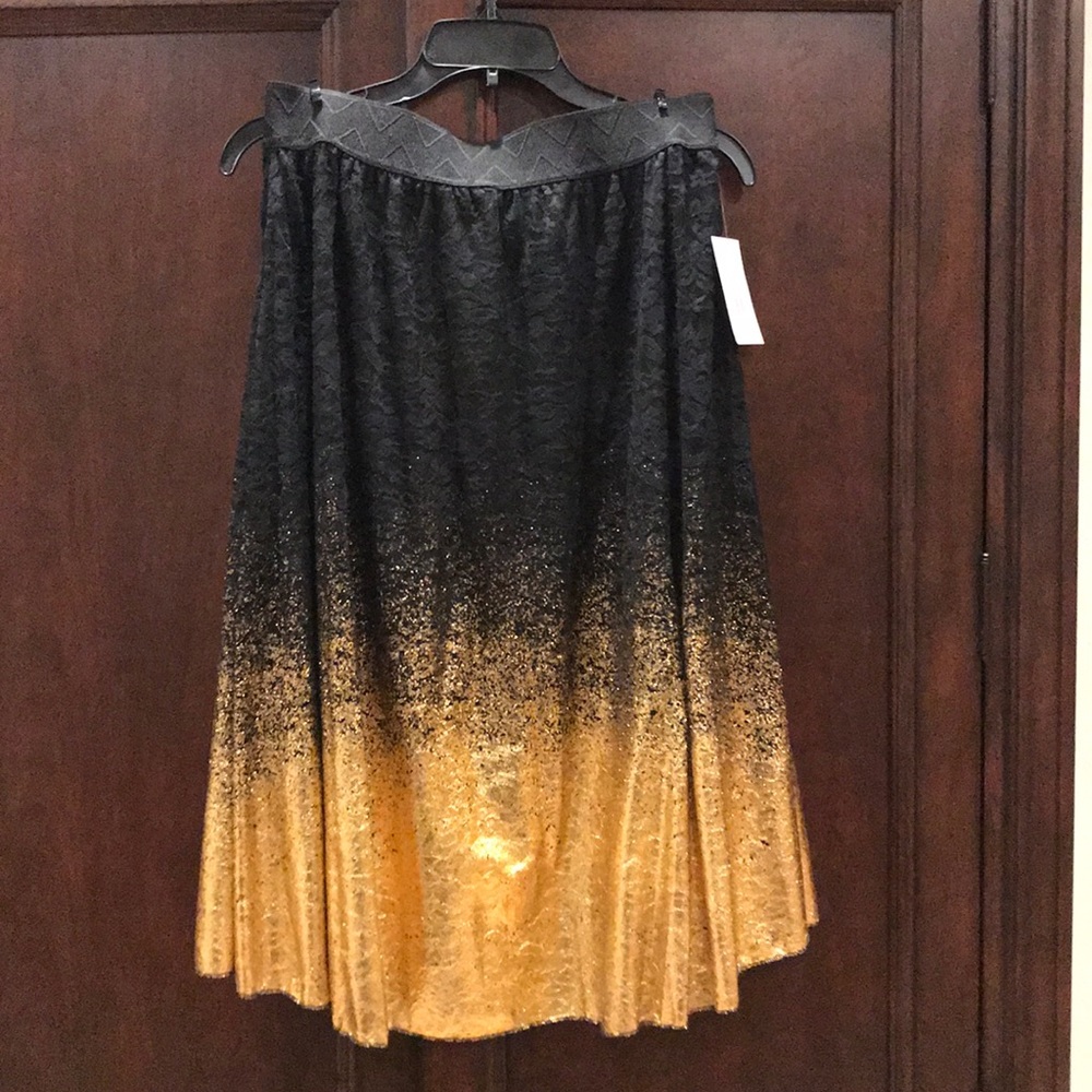 LuLaRoe Elegant Lola