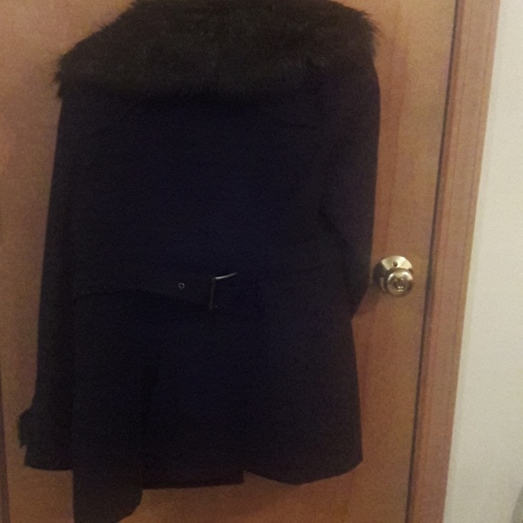 Coat - Picture 3 of 3