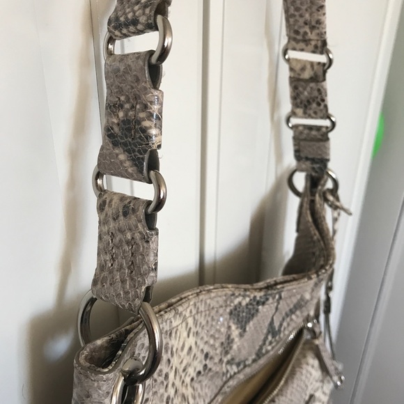 Bag - Picture 2 of 4